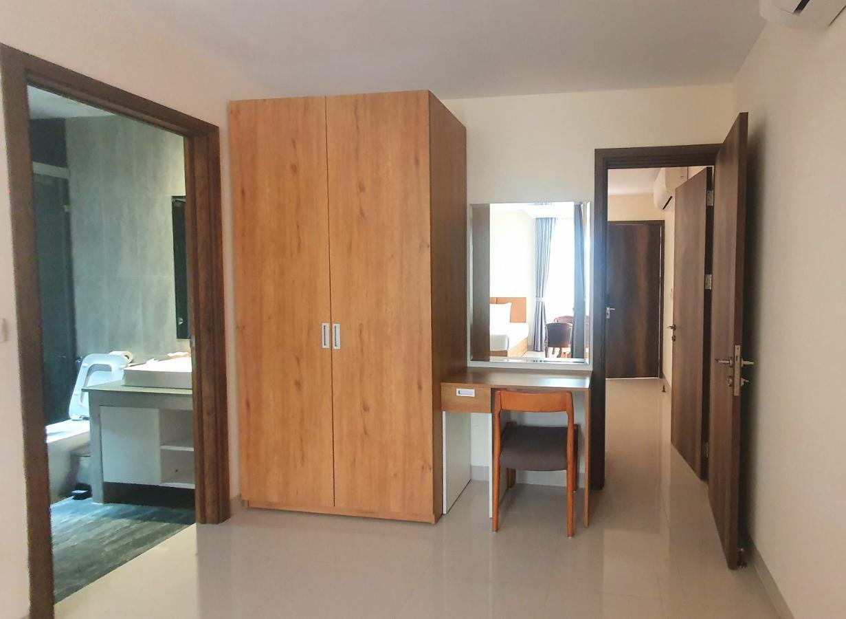 Sea Breeze Hotel & Villa Sihanoukville Exterior photo