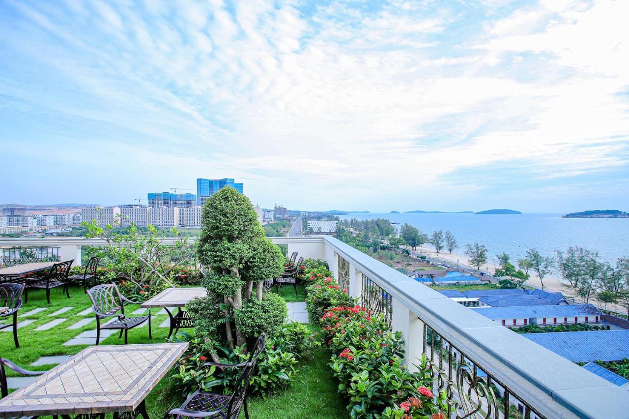 Sea Breeze Hotel & Villa Sihanoukville Exterior photo